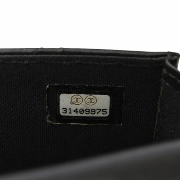 CHANEL Black Lambskin Leather Wallet - Picture 11 of 14